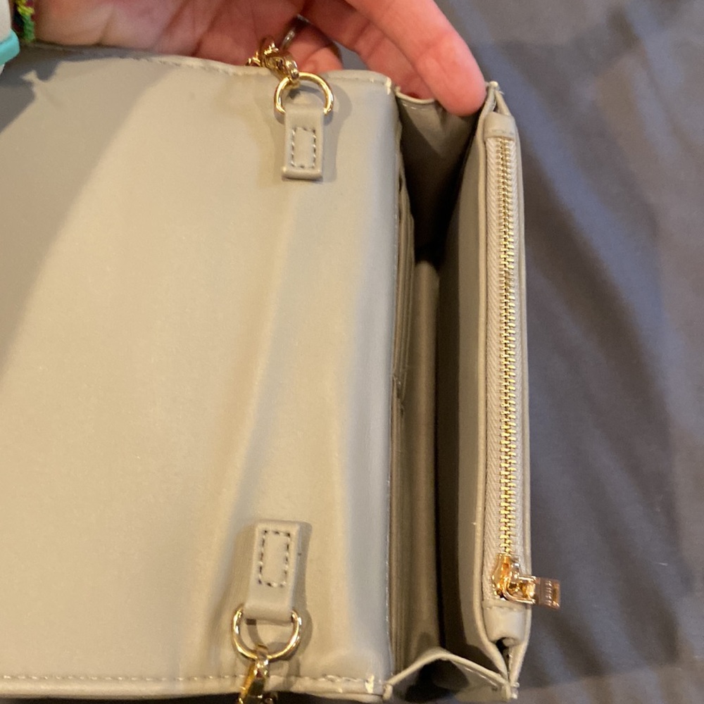 bebe Quilted Crossbody Bag Gray Gold Chain Strap Flap Y2K Shoulder Purse - Picture 10 of 17